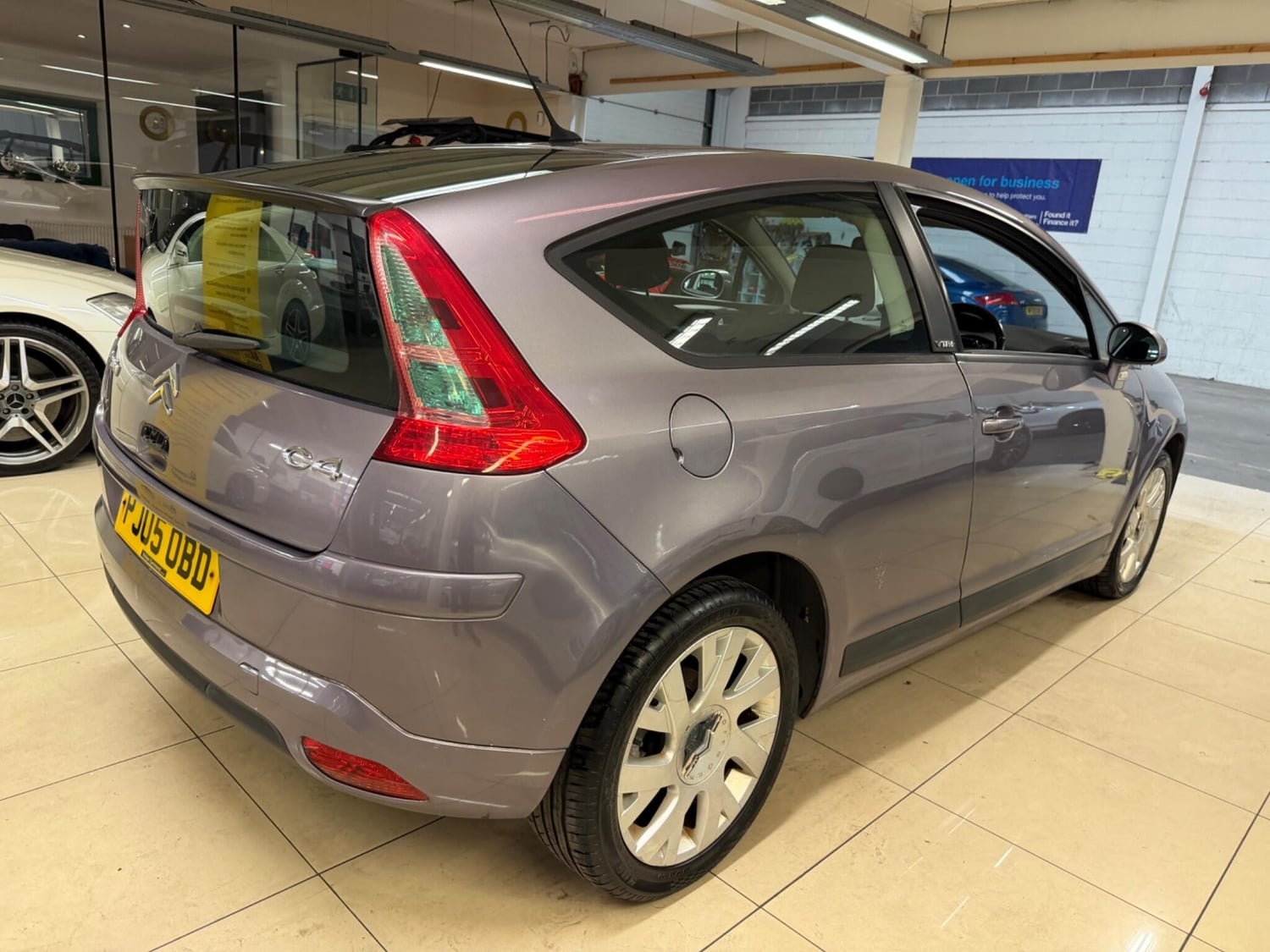 Citroen C4 2005 - Cars