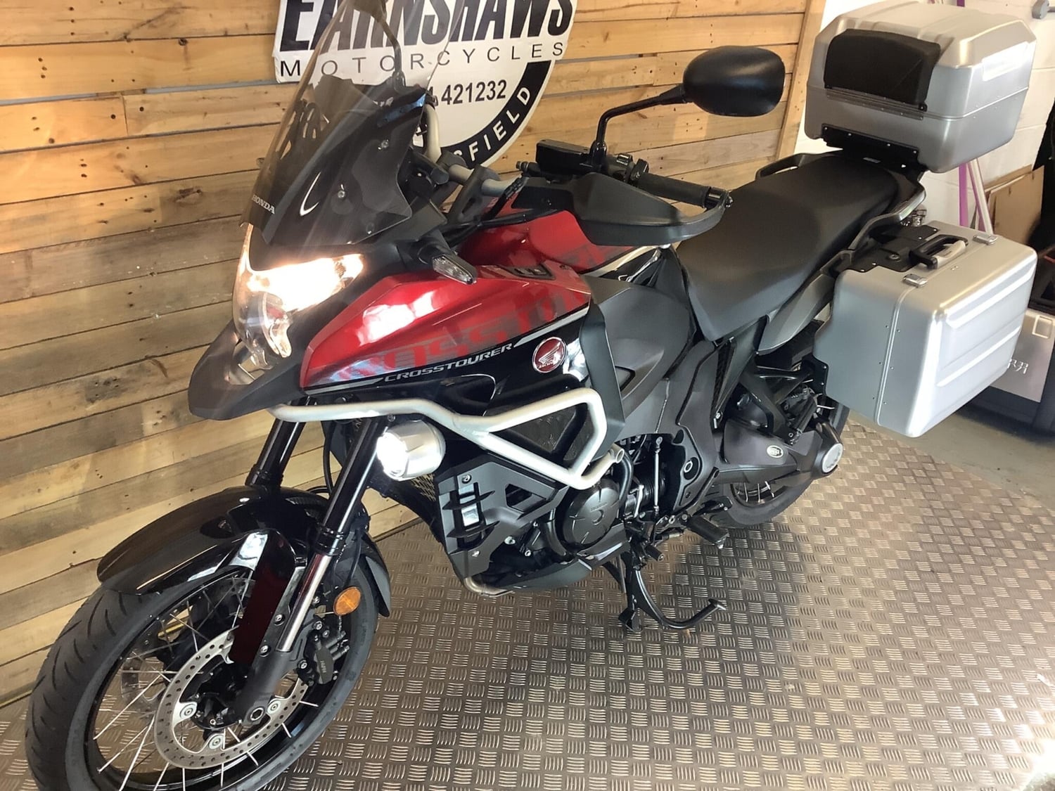 [ berth ]Honda VFR