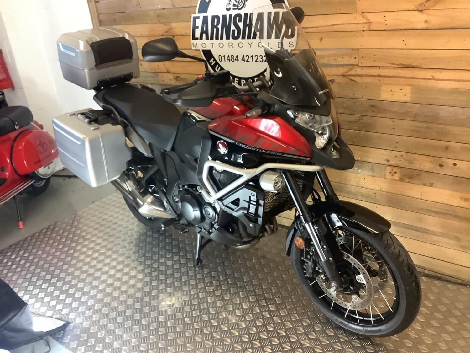 Honda VFR 2018 - Motorbikes, Scooters & Quads