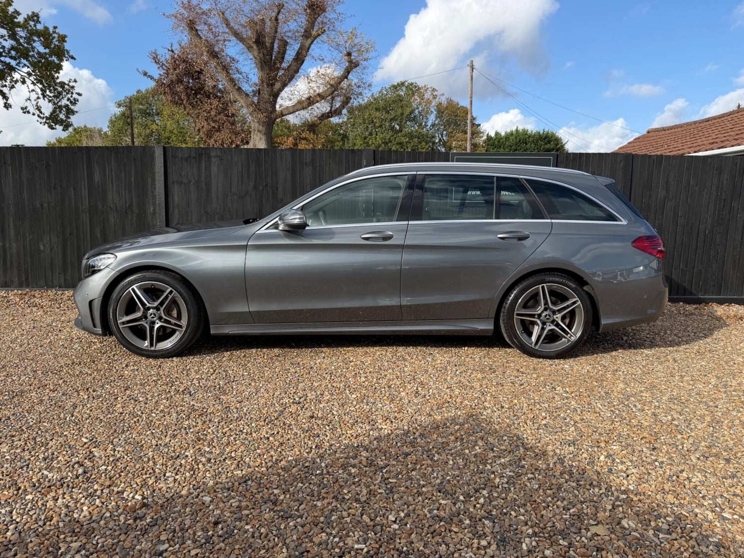[ berth ]Mercedes-Benz C Class
