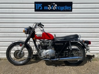 Triumph Bonneville 1977