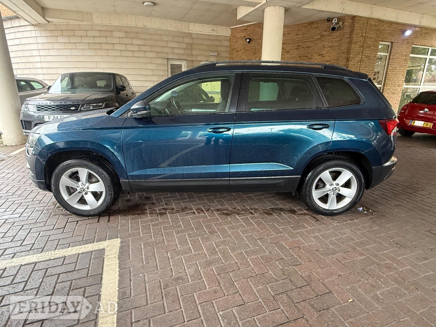Skoda Karoq 2019 - Cars in Staines