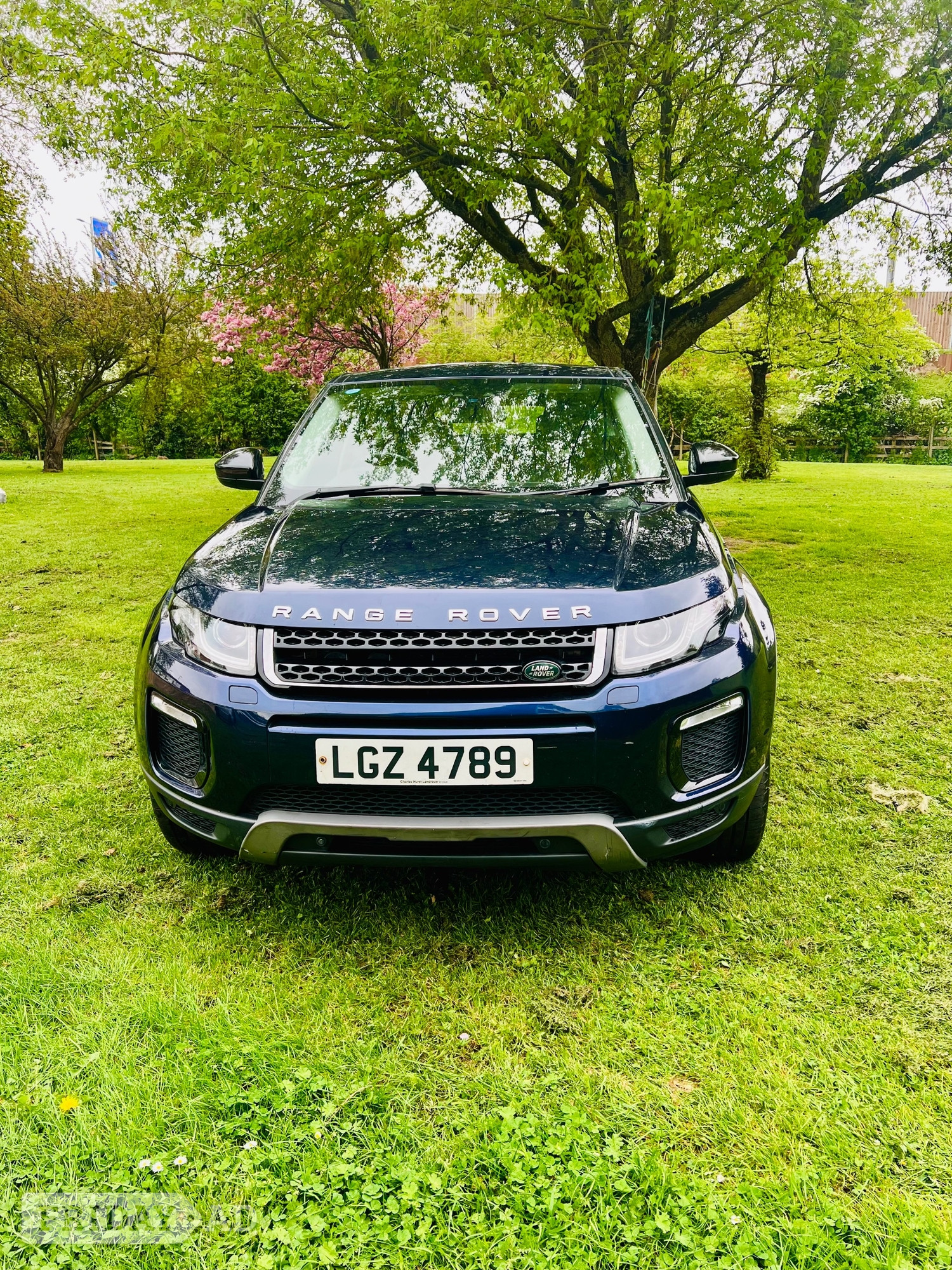 [ berth ]Land Rover Range Rover Evoque