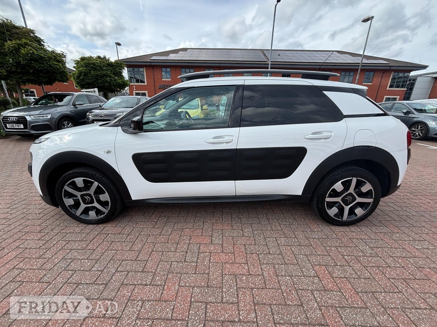 Citroen C4 Cactus 2015 - Cars