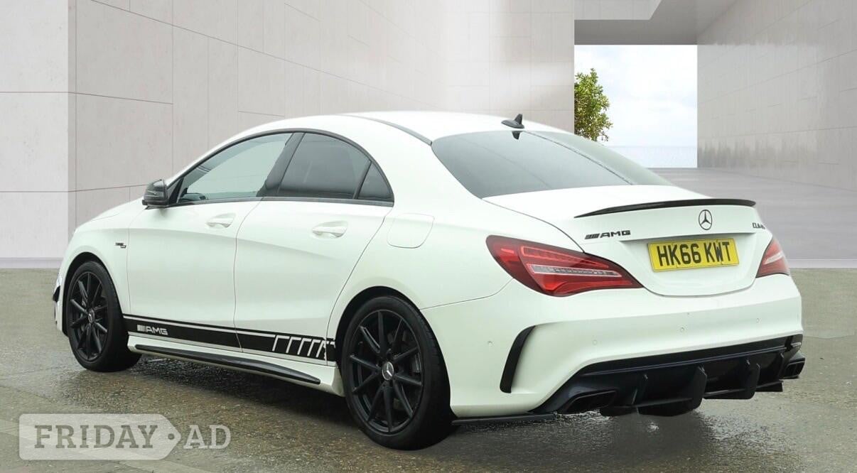 [ berth ]Mercedes-Benz CLA Class