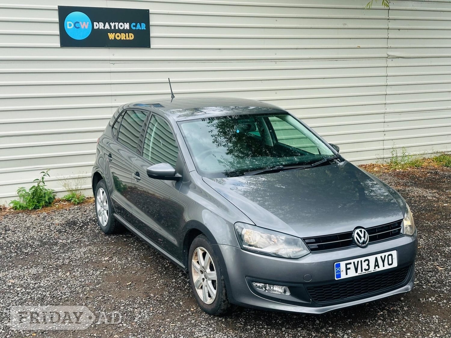 Volkswagen Polo 2013 - Cars