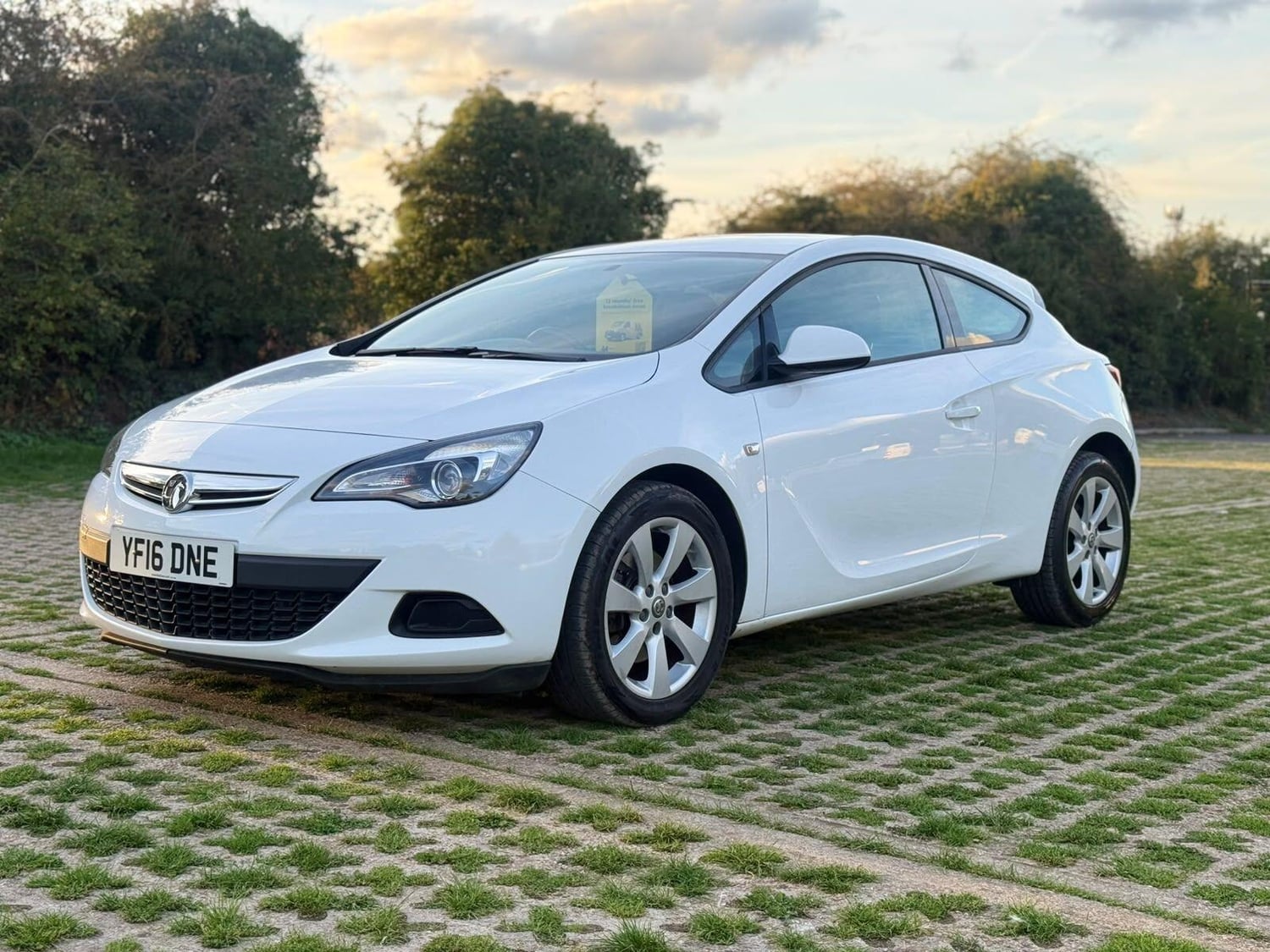 Vauxhall Astra 2016 - Cars