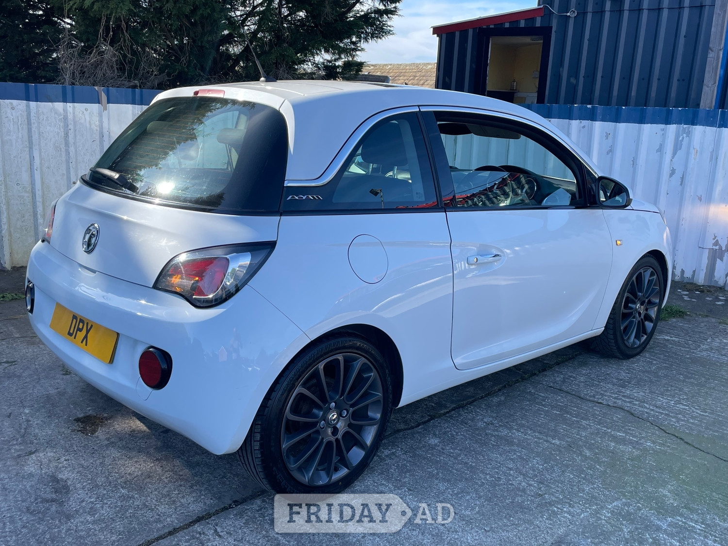 [ berth ]Vauxhall Adam