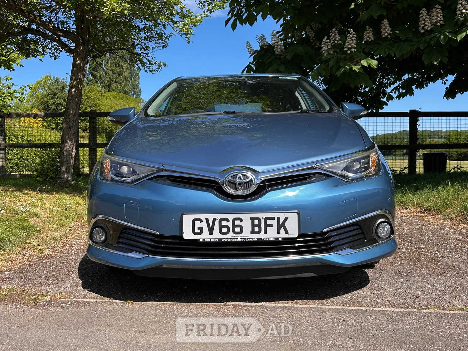 Toyota Auris 2017 - Cars
