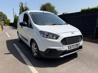 Ford Transit Courier 2023