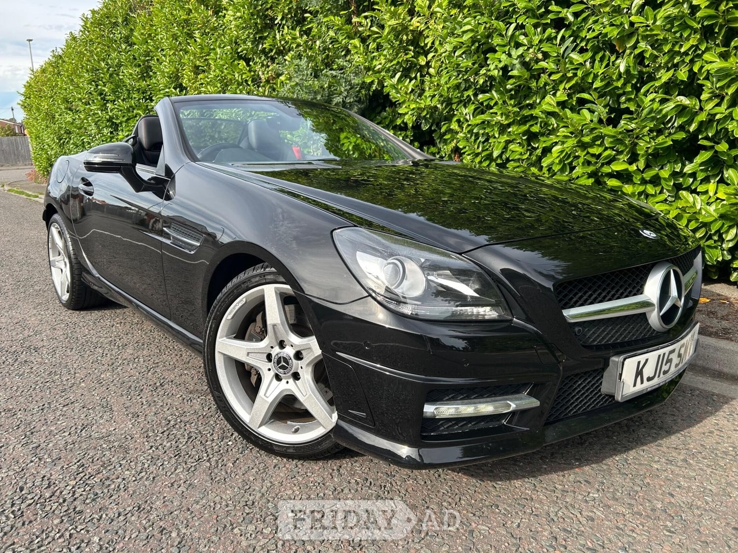 Mercedes-Benz SLK 2015 in Clevedon