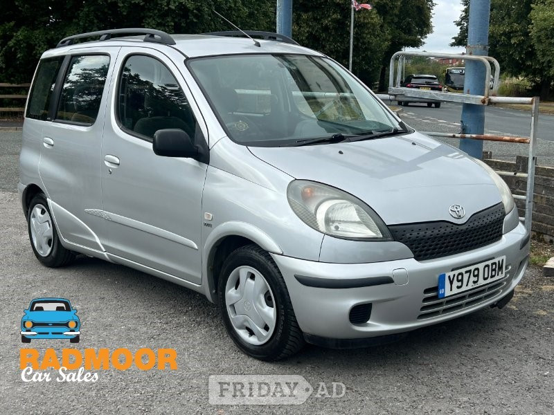 Toyota Yaris Verso 2001 in Manchester