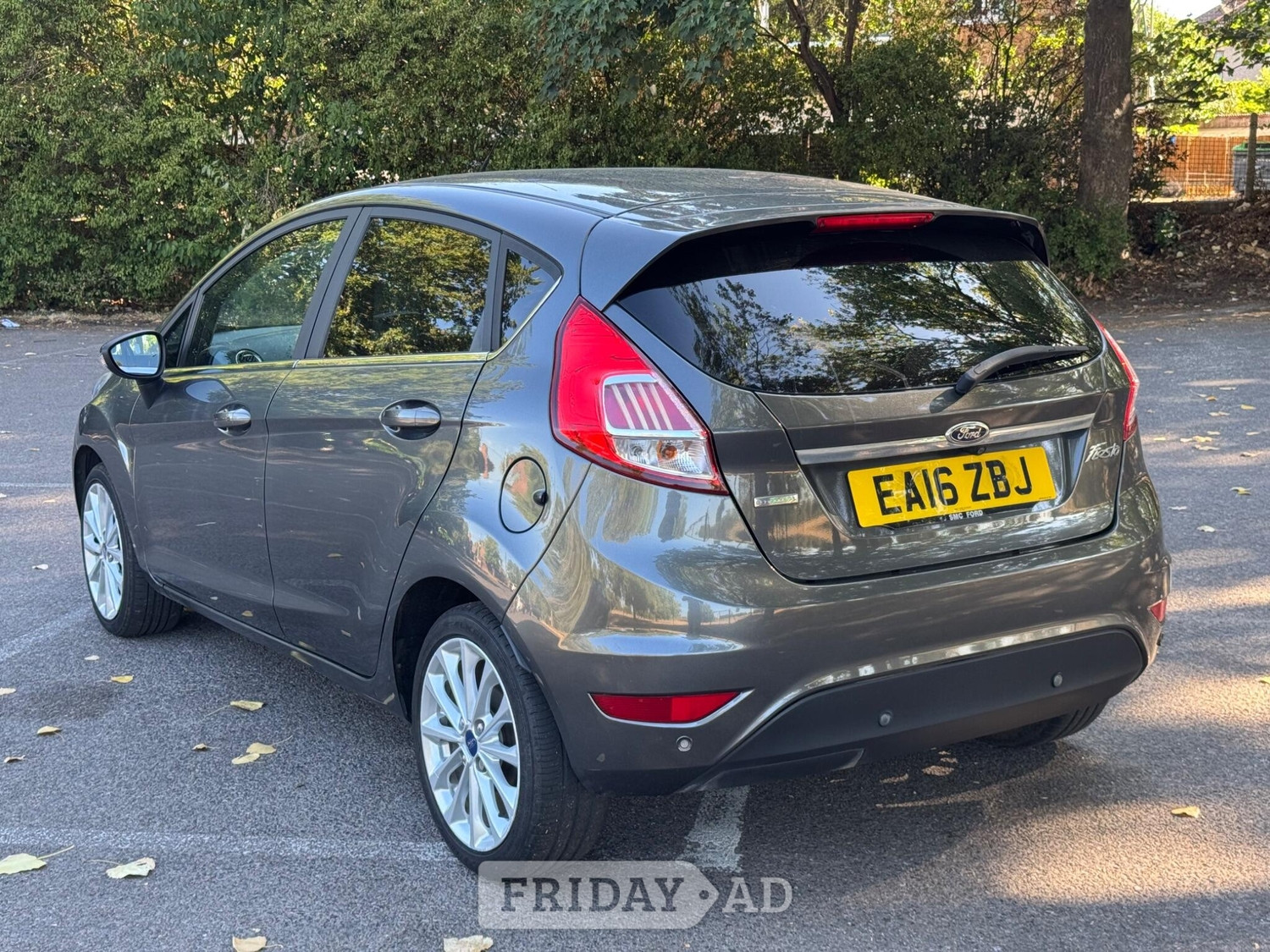 Ford Fiesta 2016 - Cars in Romford