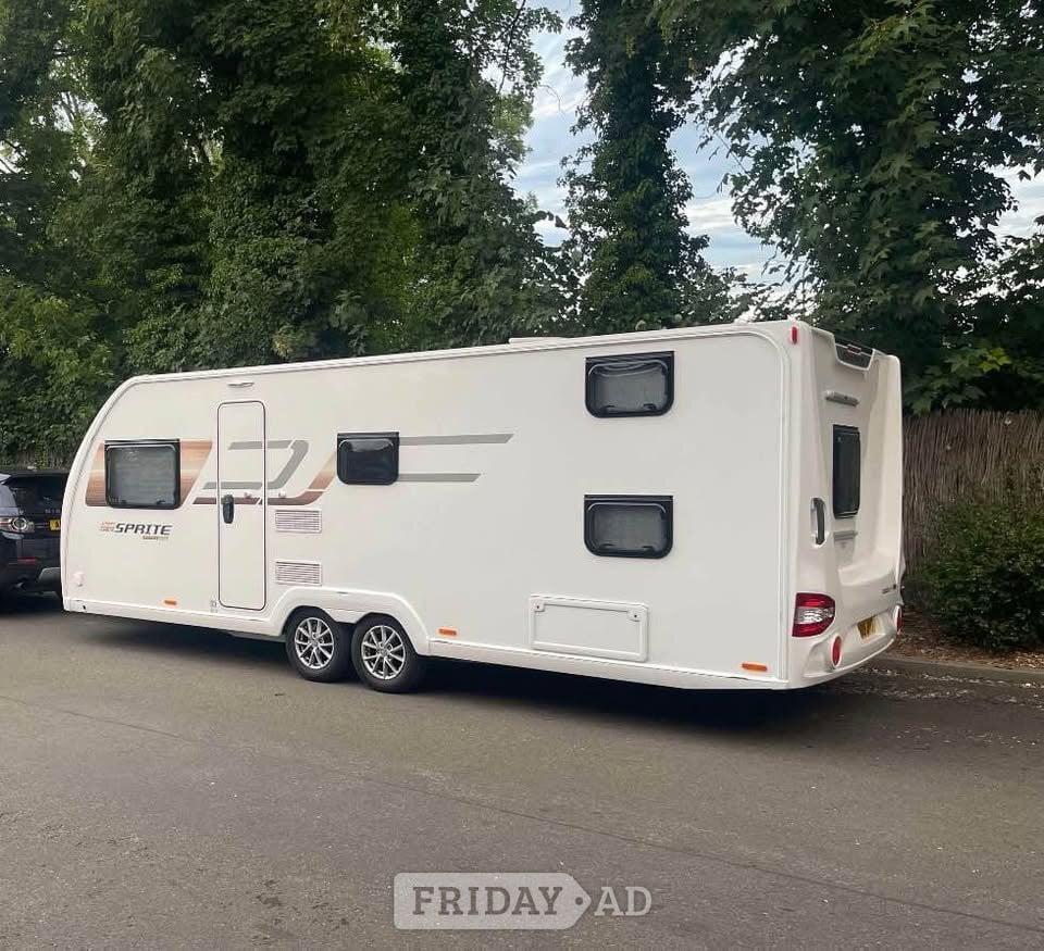 Swift Sprite Super Quattro DB 2022 - Motorhomes & Caravans in Clacton-On-Sea