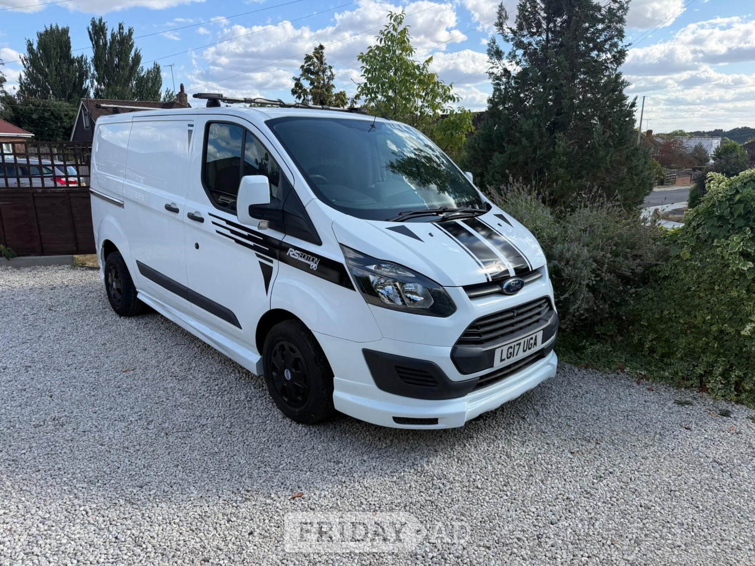 Ford Transit Custom 2017 in Bourne End