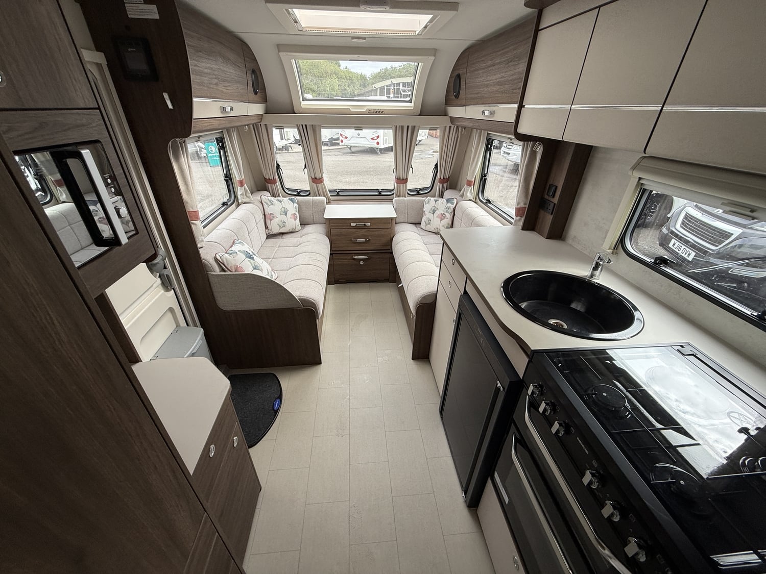 [4 berth ]Compass Casita 554