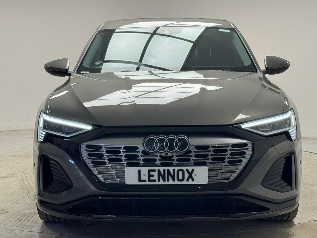 Audi Q8 Brent