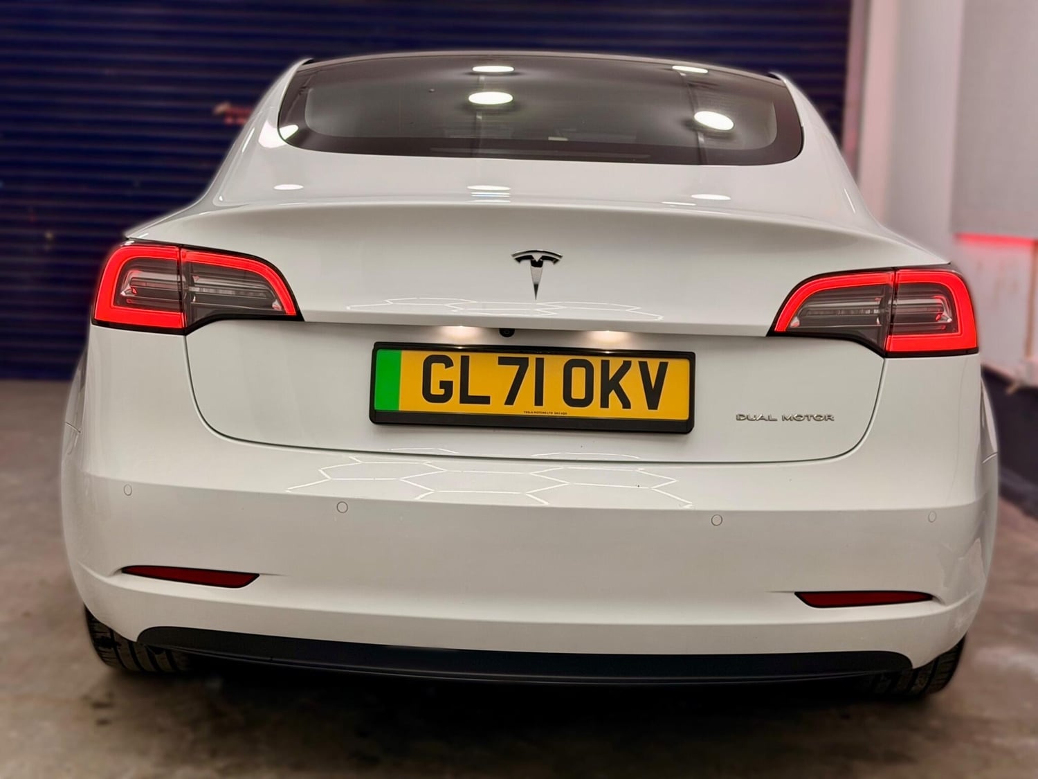 [ berth ]Tesla Model 3