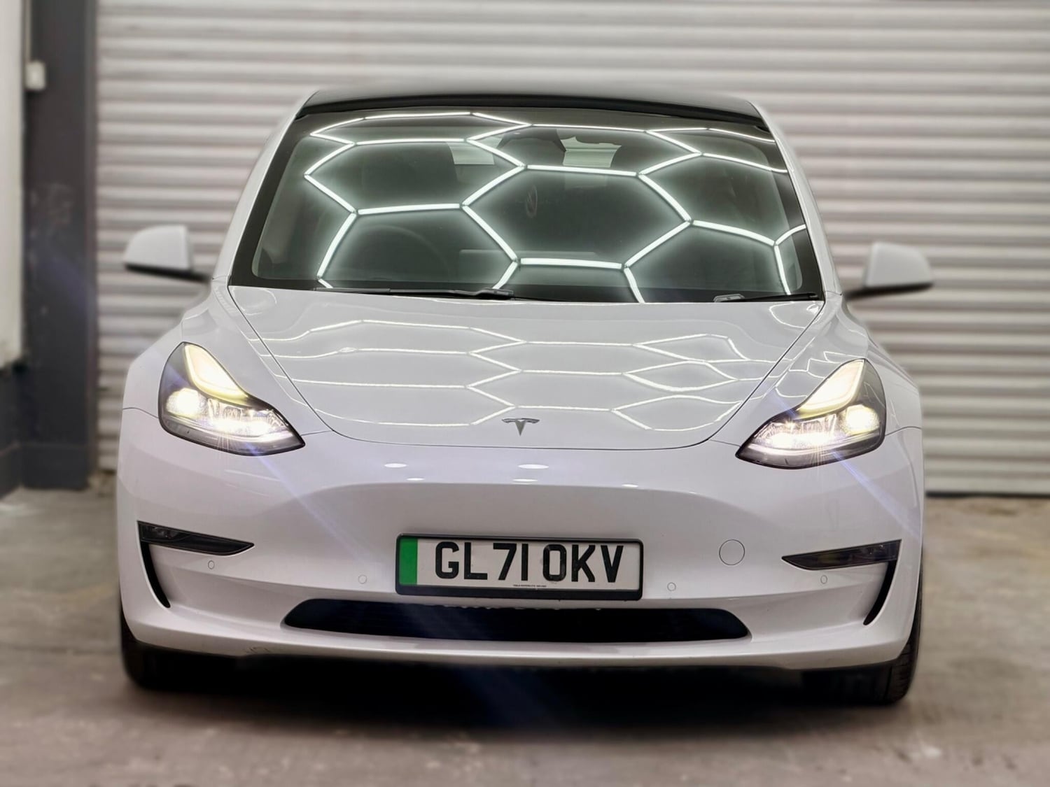 Tesla Model 3 2022 - Cars in Hounslow