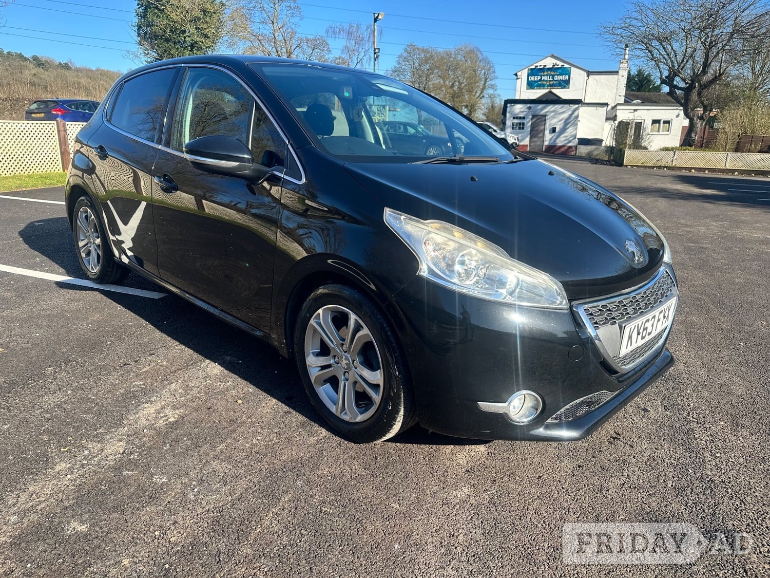 Peugeot 208 2014 in Slough