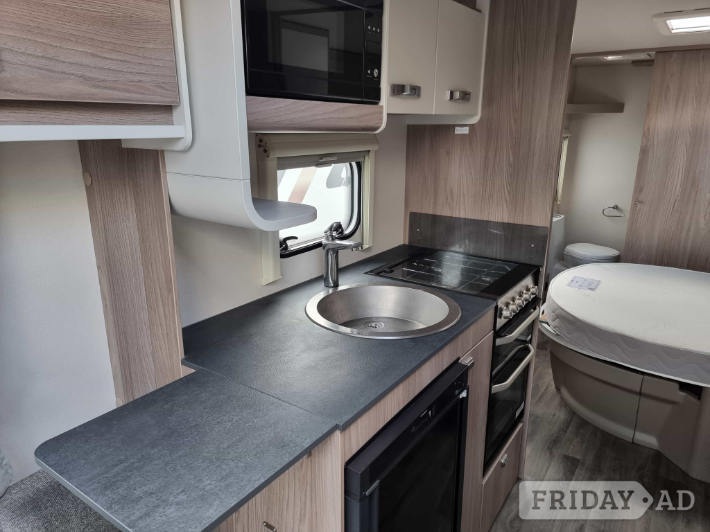 Swift Sprite Major 4 SB 2023 - Motorhomes & Caravans