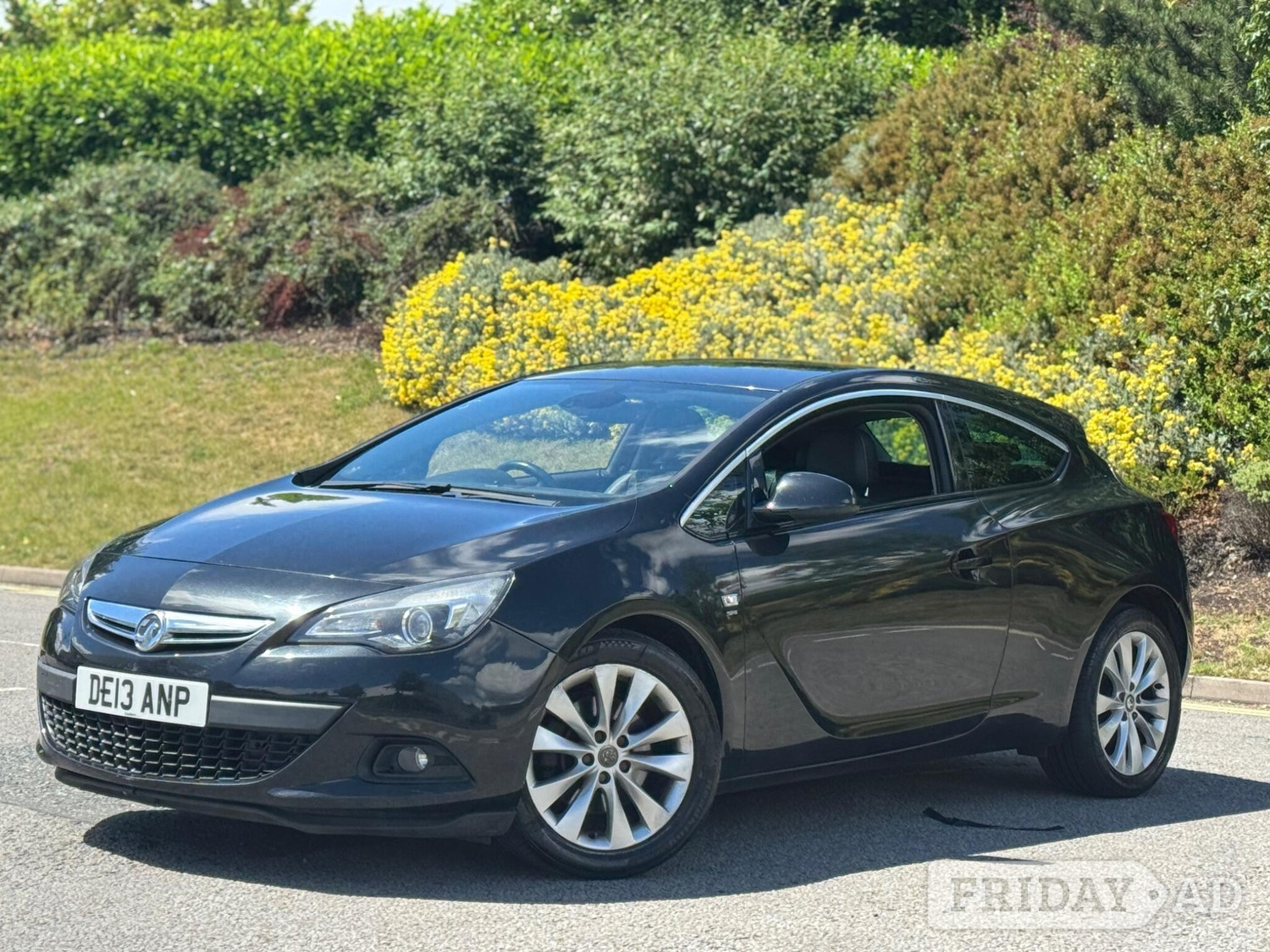 [ berth ]Vauxhall Astra