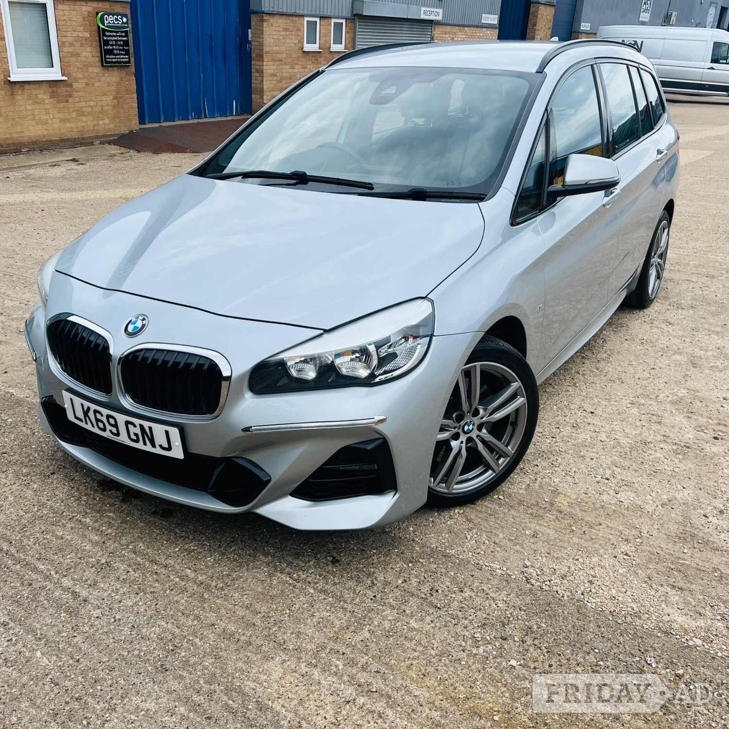 [ berth ]BMW 2 Series Gran Tourer