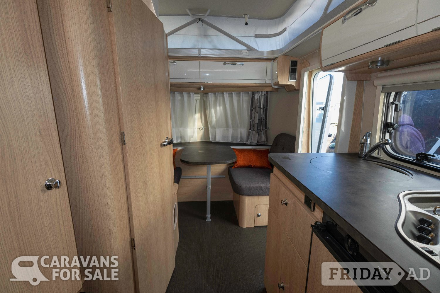 Eriba Touring 542 60 Edition 2022 - Motorhomes & Caravans