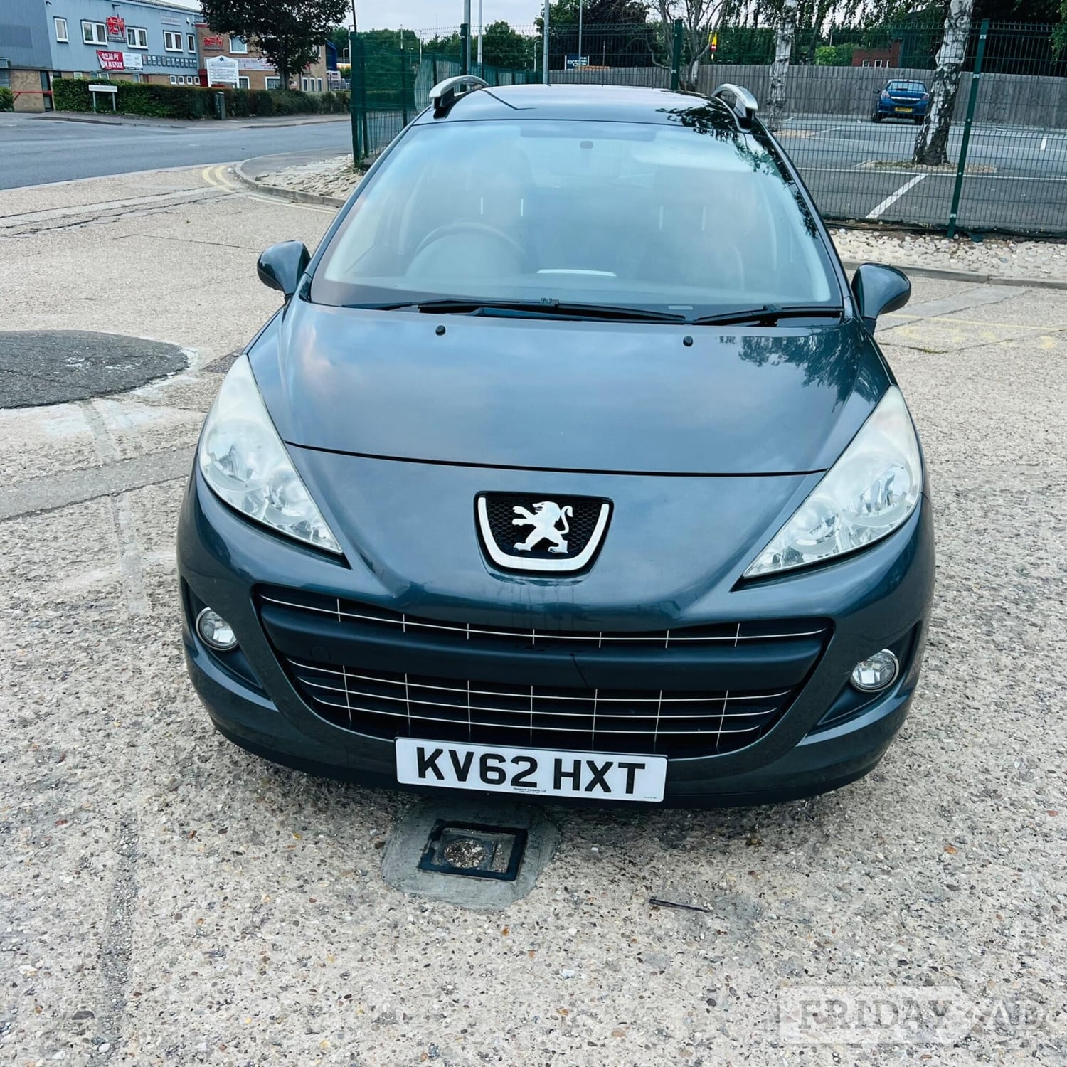 Peugeot 207 SW 2012 - Cars