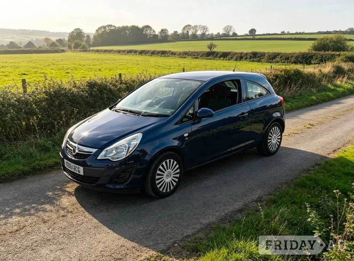 Vauxhall Corsa 2011 in Rochester