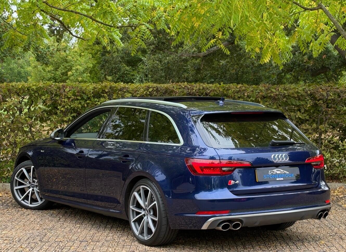 Audi S4 Avant 2018 - Cars in Hillingdon