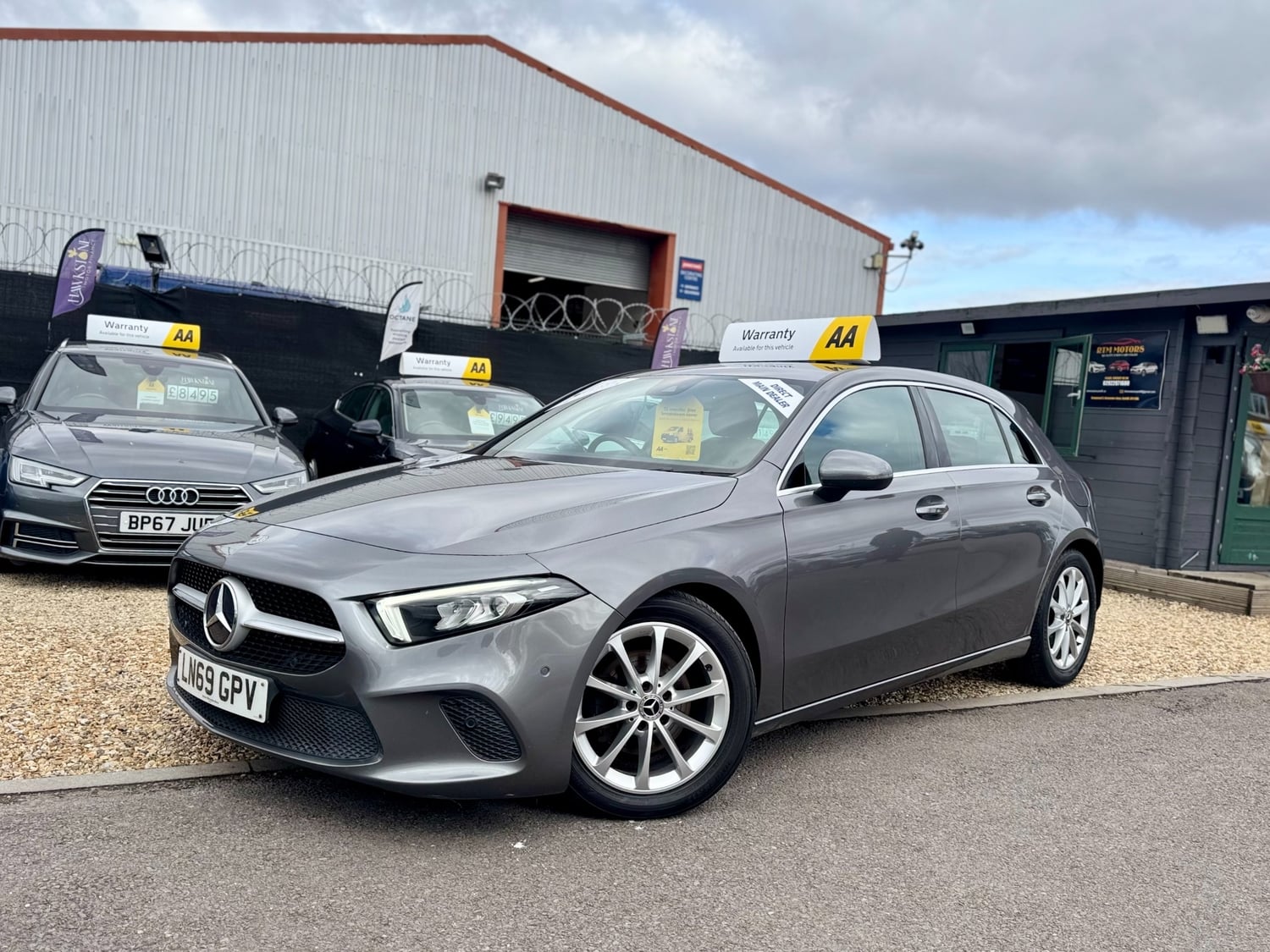 [ berth ]Mercedes-Benz A Class