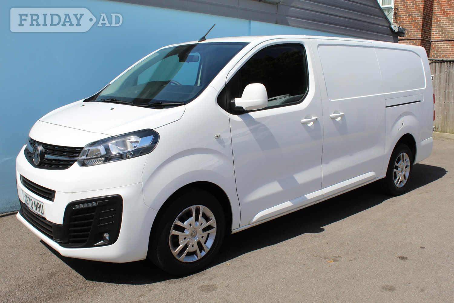 Vauxhall Vivaro 2020 in Southampton