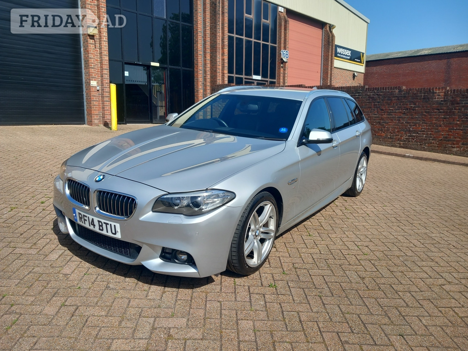 [ berth ]BMW 5 Series