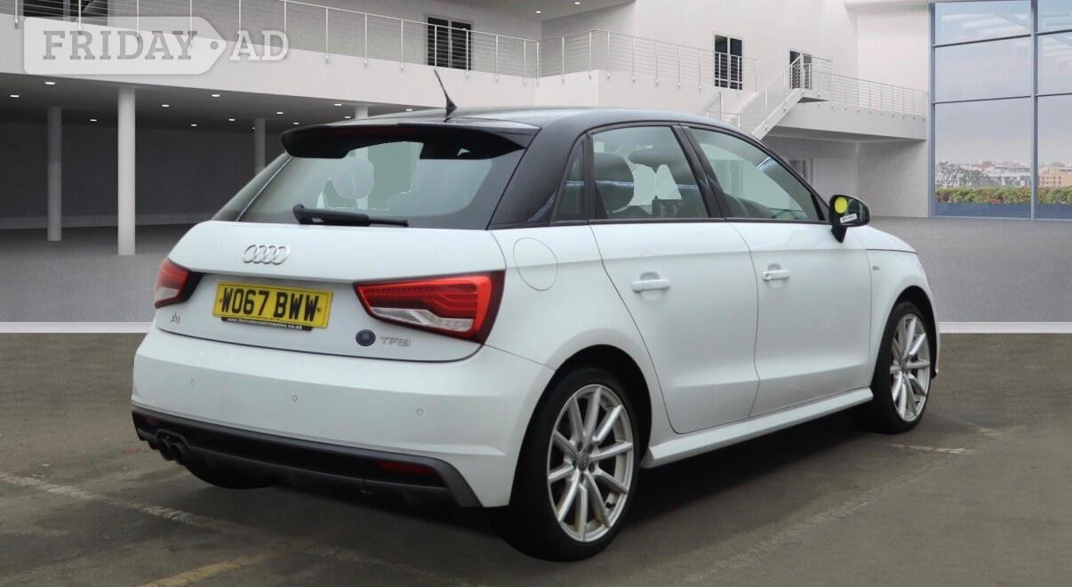 [ berth ]Audi A1
