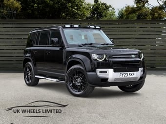 Land Rover Defender 110 2023