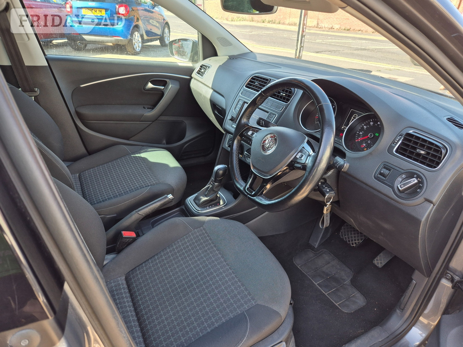 Volkswagen Polo 2017 - Cars