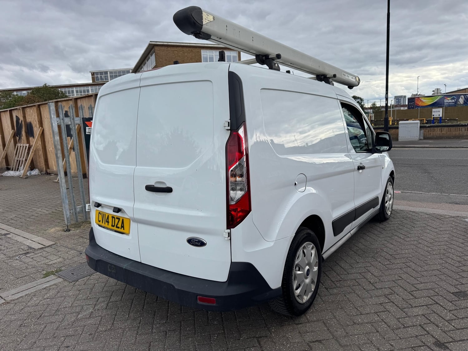 Ford Transit Connect 2014 - Vans & Commercial Vehicles in Slough