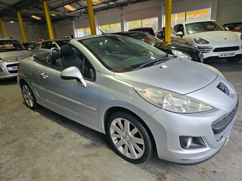 Peugeot 207 CC 2011