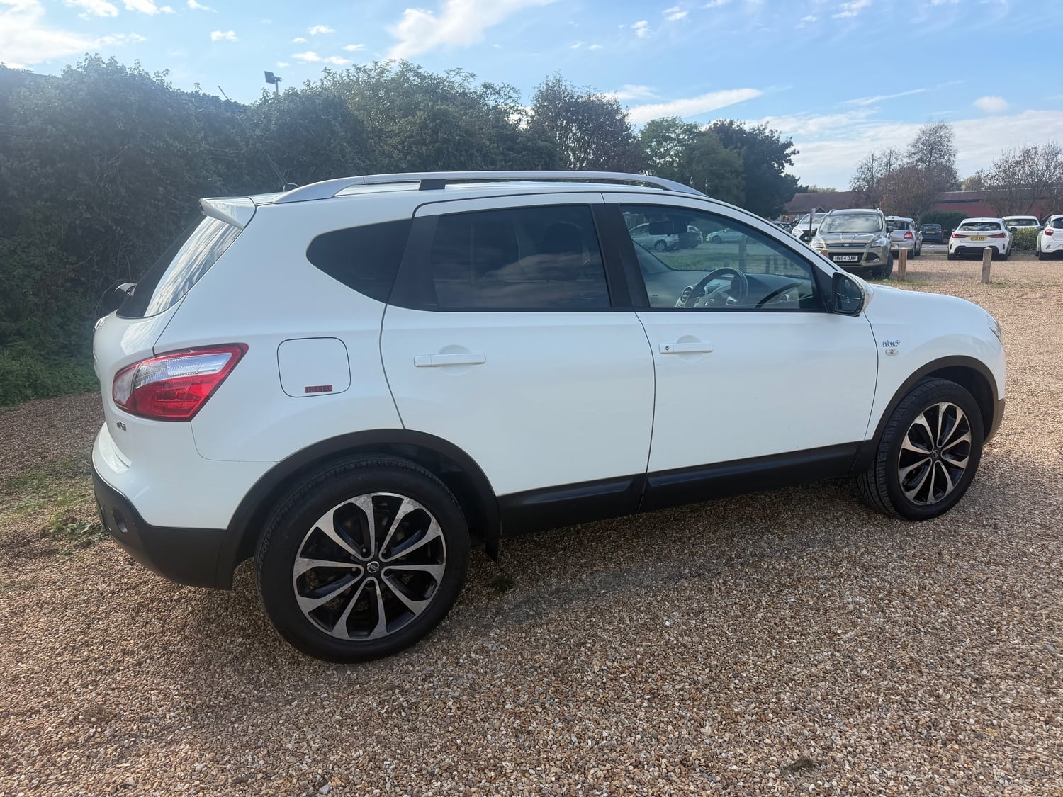 Nissan Qashqai 2013 - Cars