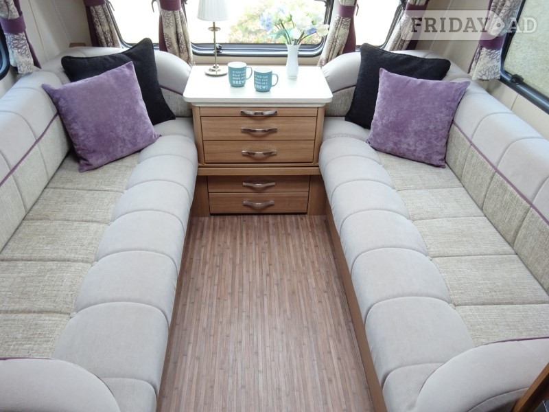 Compass Rallye 2015 - Motorhomes & Caravans