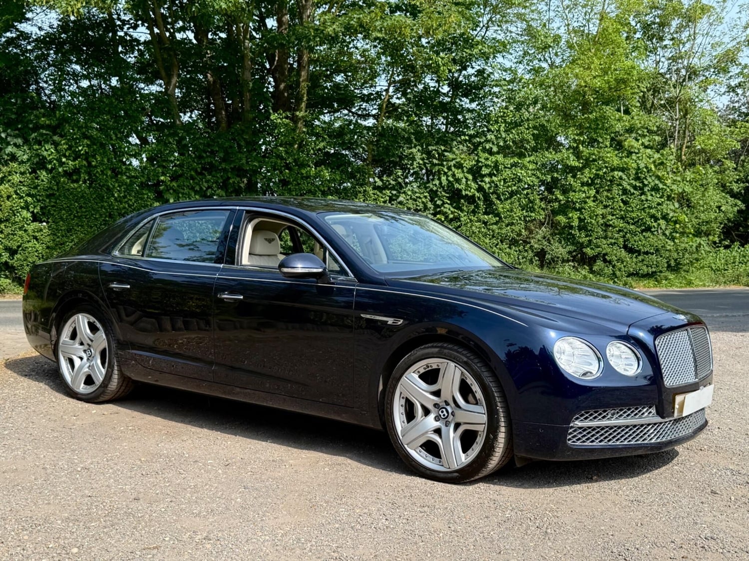 Bentley Flying Spur 2014 - Cars