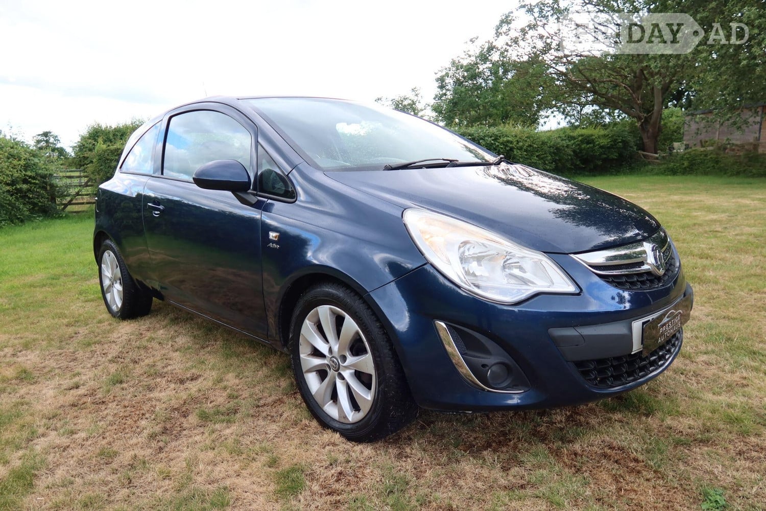 Vauxhall Corsa 2012 - Cars in Nottingham