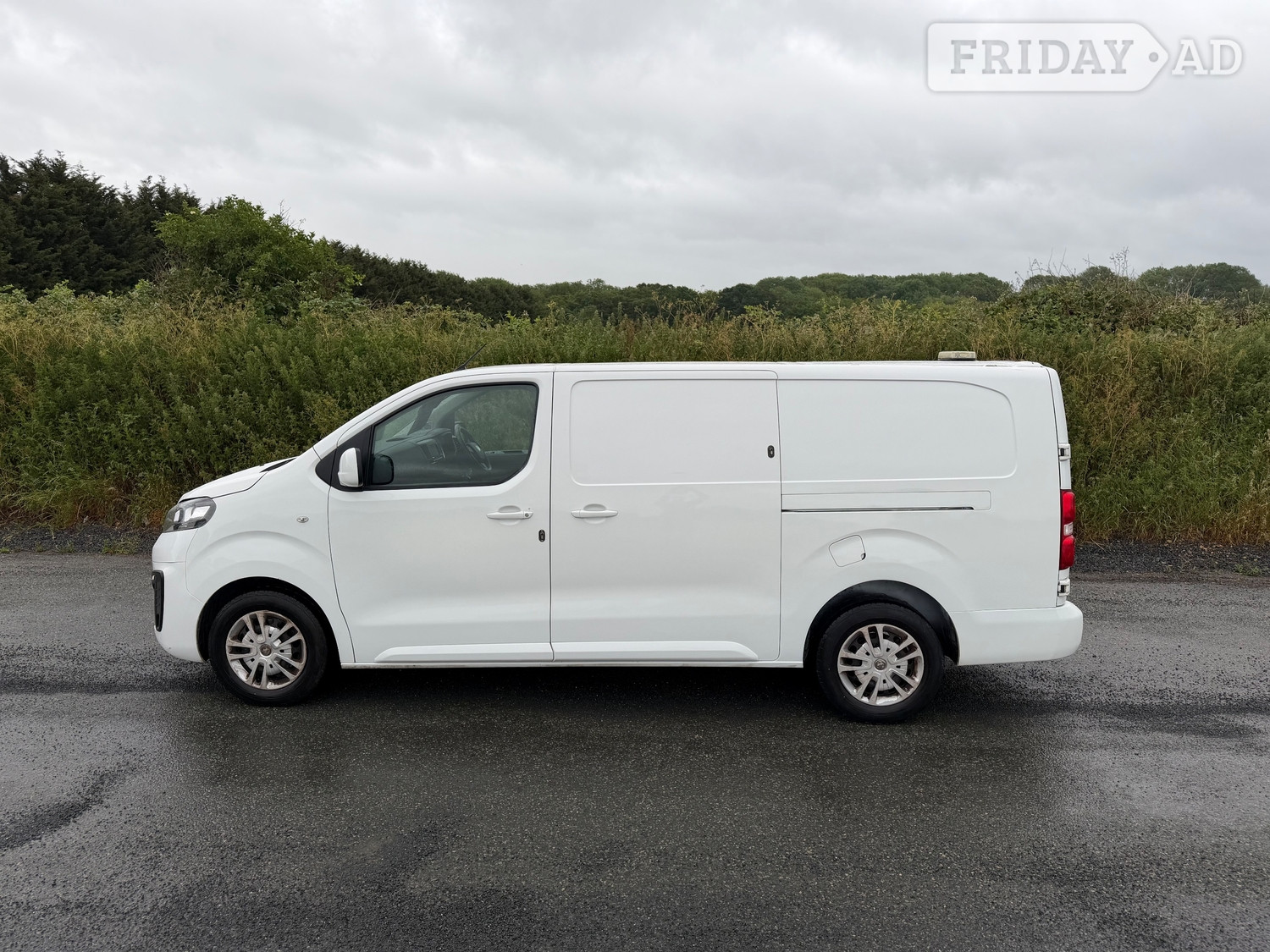 Vauxhall Vivaro 2020 - Vans & Commercial Vehicles