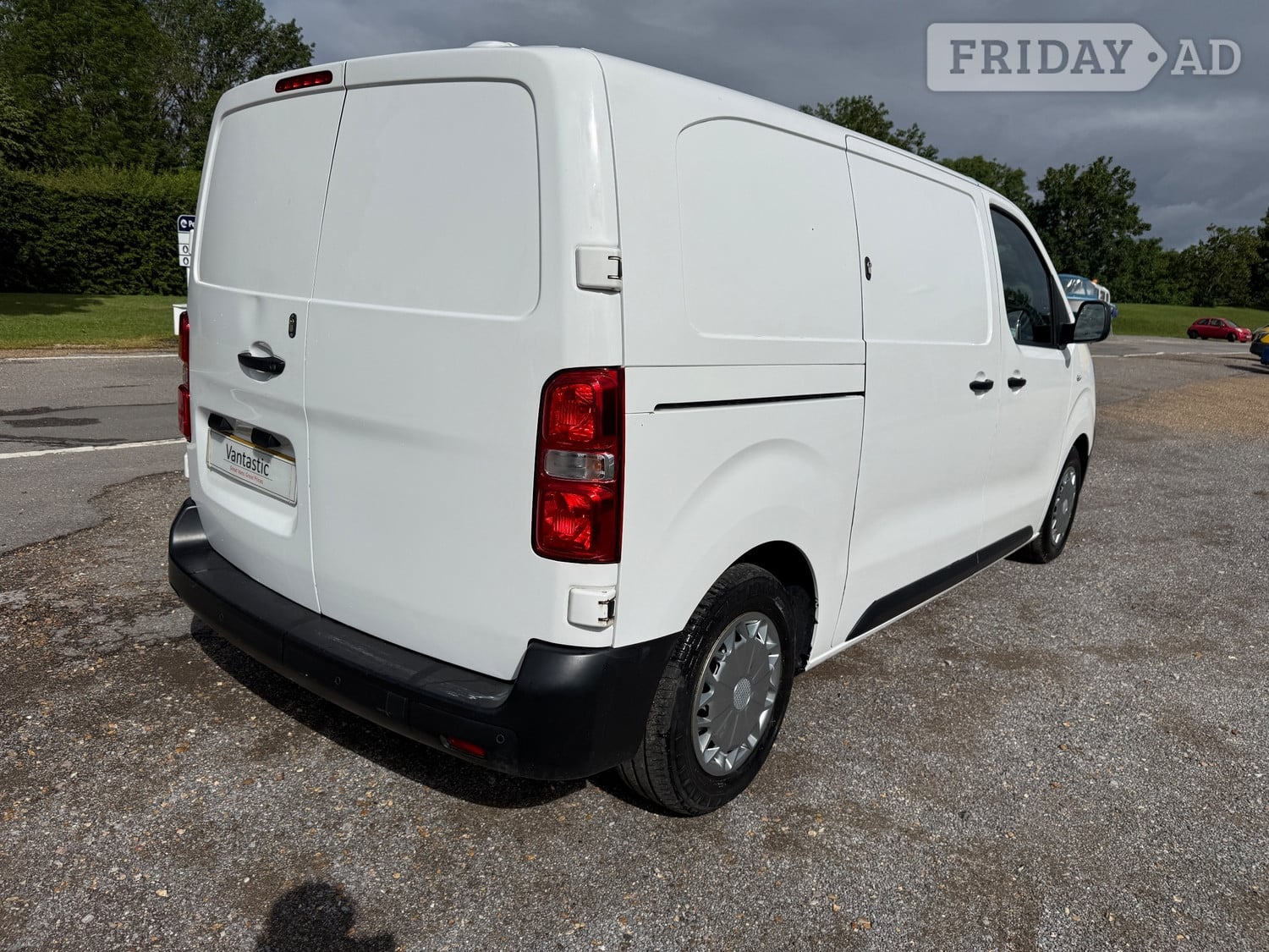 Vauxhall Vivaro 2022 - Vans & Commercial Vehicles
