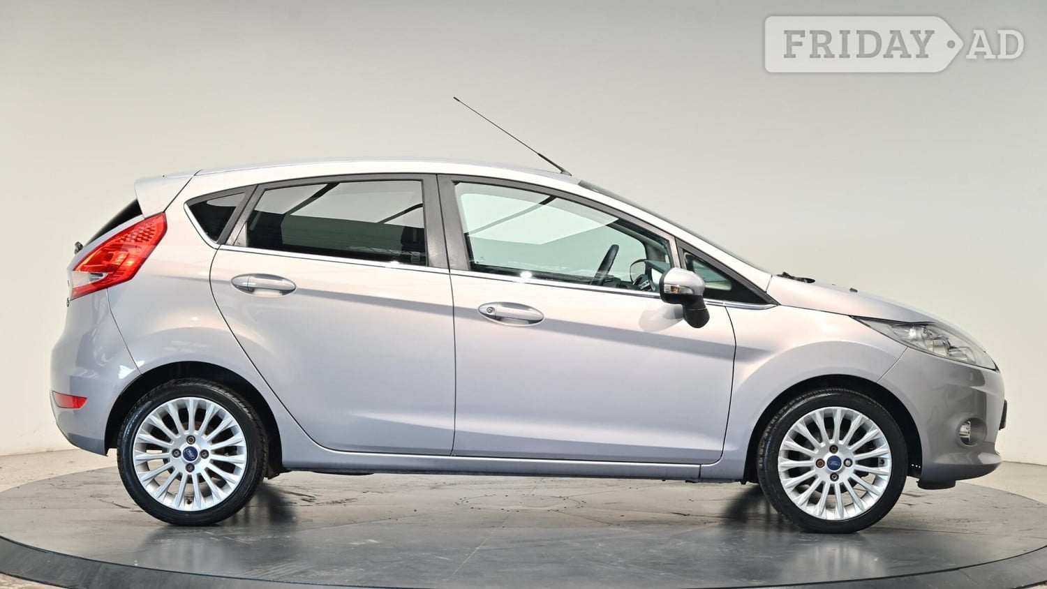 Ford Fiesta 2011 - Cars in Cullompton