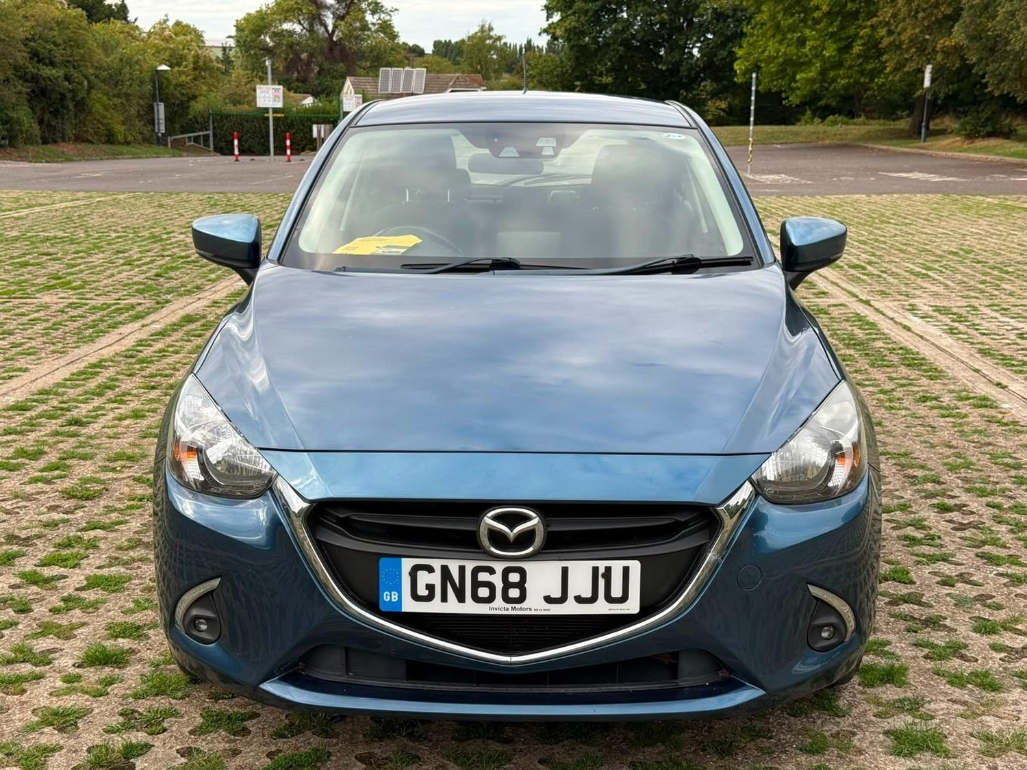 [ berth ]Mazda Mazda2