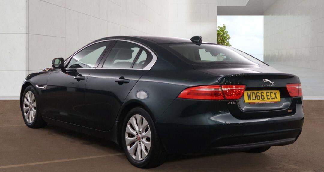[ berth ]Jaguar XE