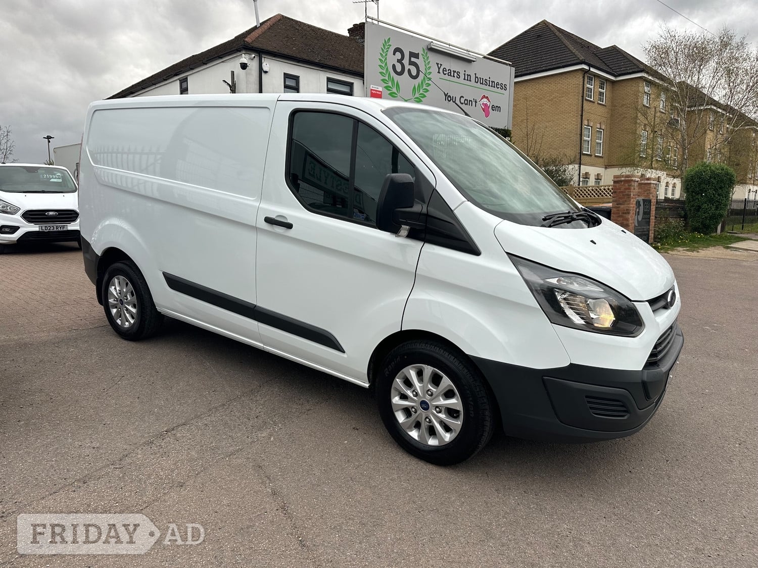 Ford Transit Custom 2017 in Dunstable