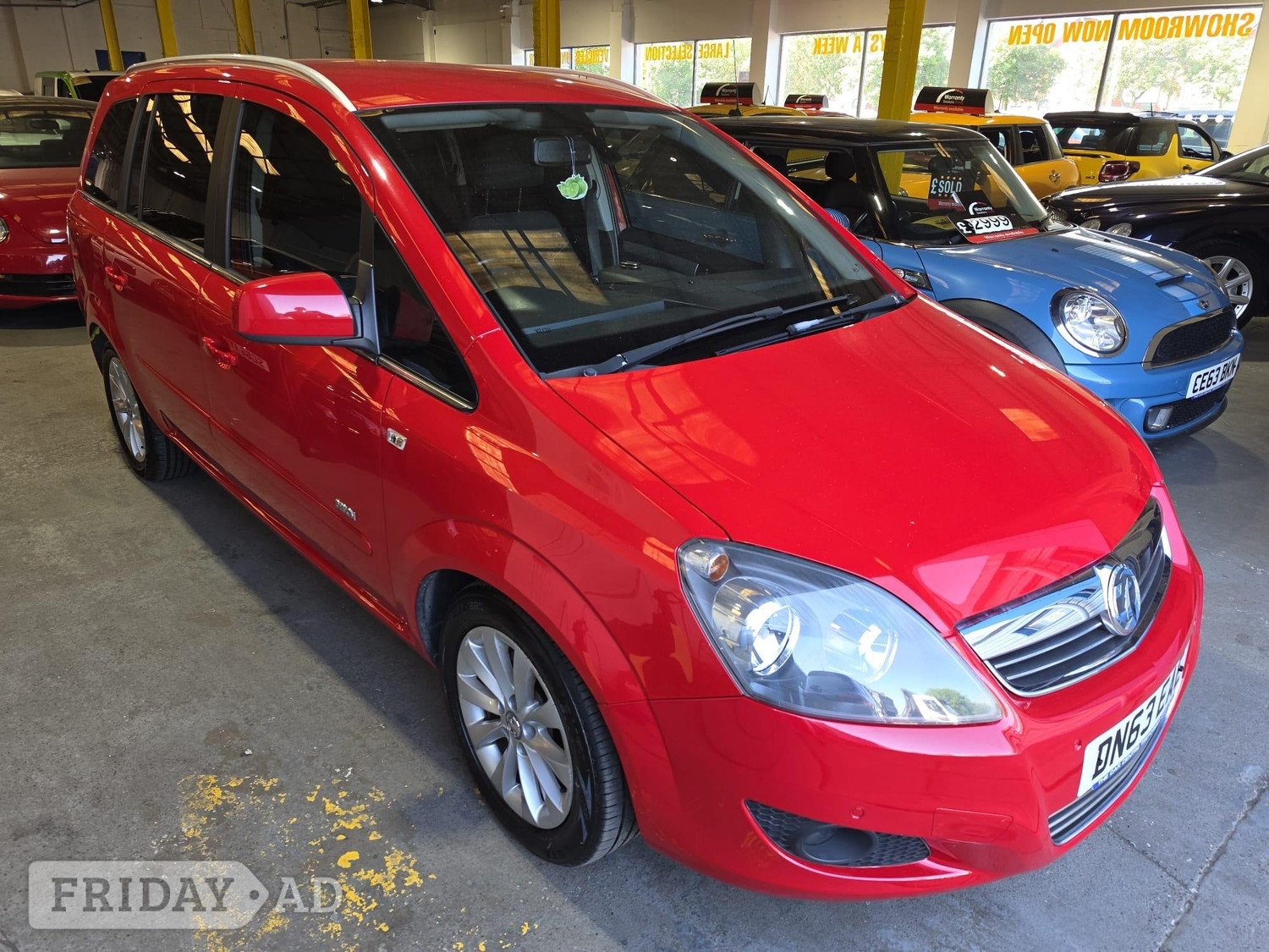 Vauxhall Zafira 2013 in Pontypridd